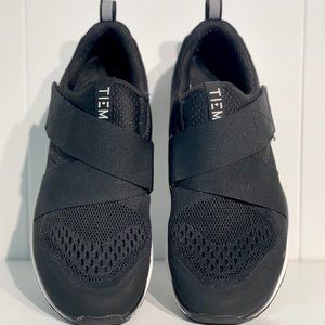 TIEM Black Cycling Shoes | Women's Size 6.5 | Cleats Included!!